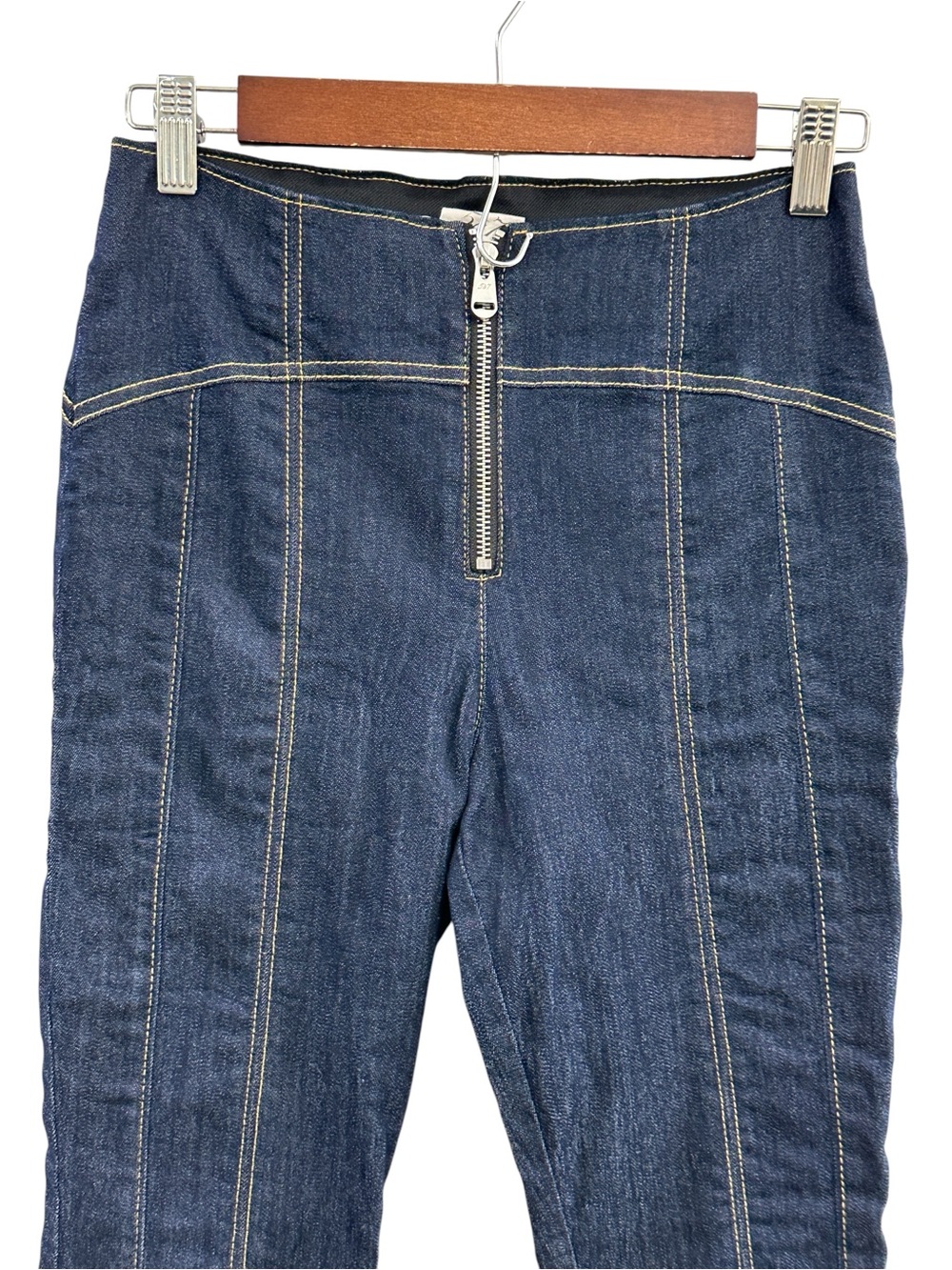 Cinq a Sept 5a7 Loren High Rise Front Zip Dark Wash Crop Jeans Pants size 2 - Picture 8 of 13